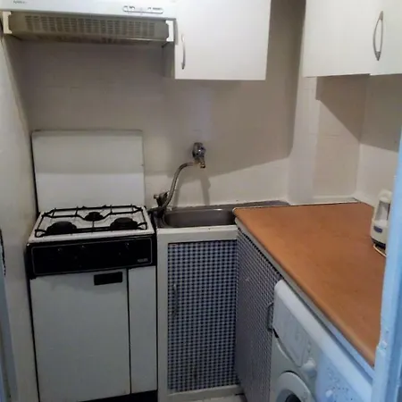 Vt476275a Apartment
